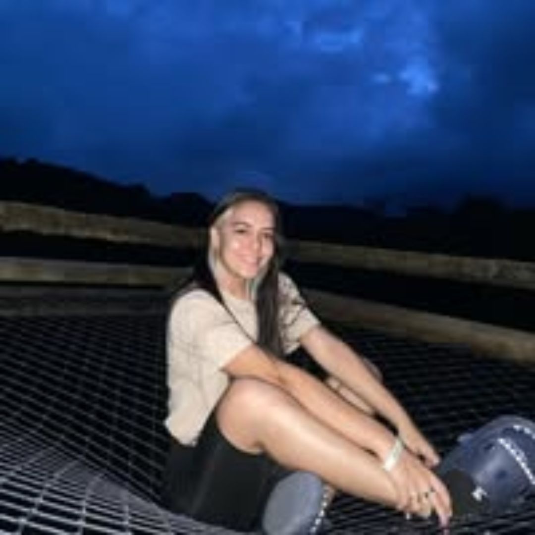 <strong>Fernanda L.</strong>